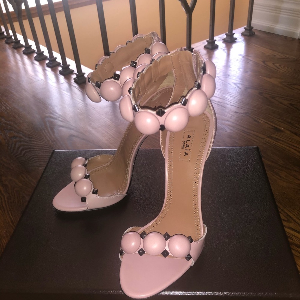 Alaia rose heels